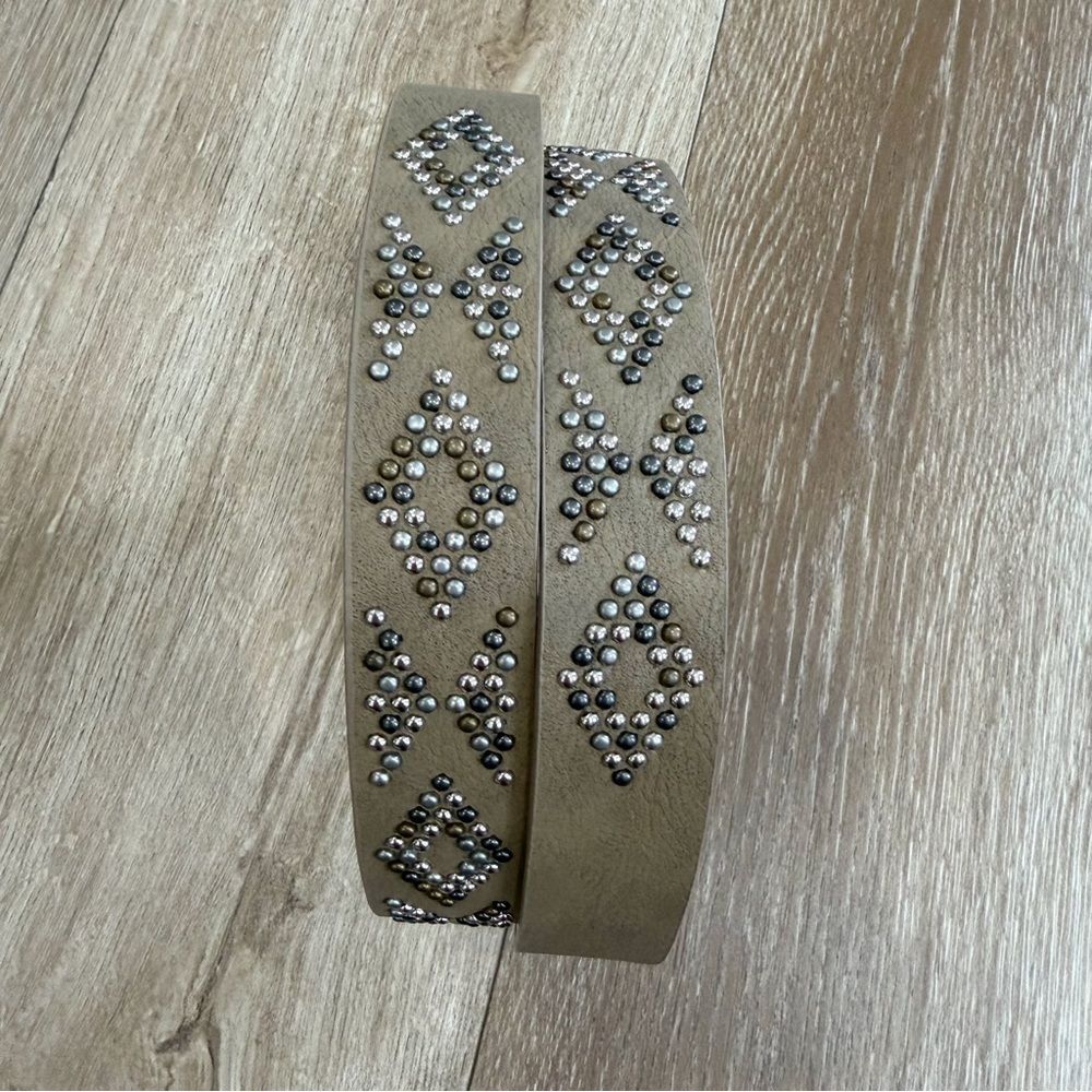 NEW Boho Western Geometric Studded Vegan Leather Belt Khaki - Picture 2 of 8